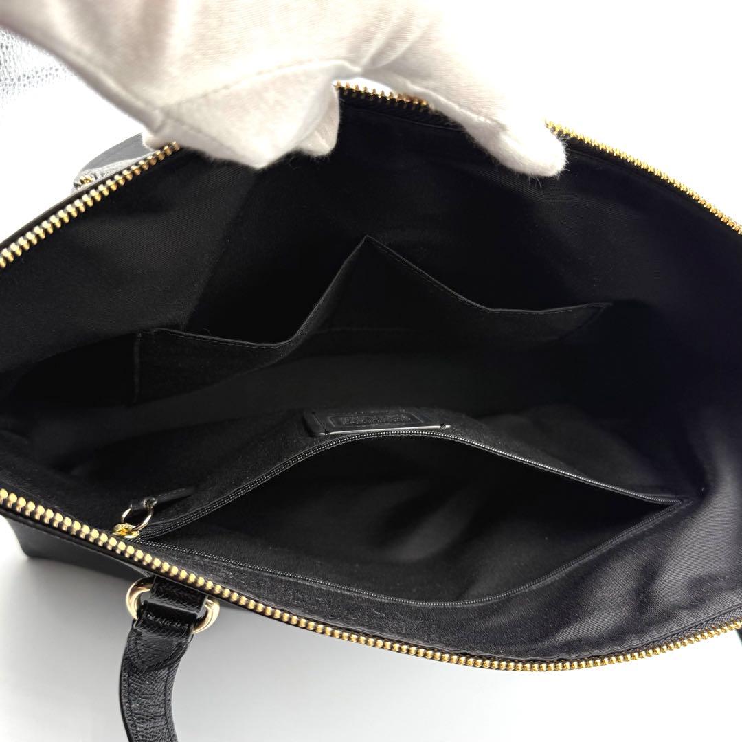 新品タグ付 COACH F79608黒 レザートート A4可 ゴールド金具