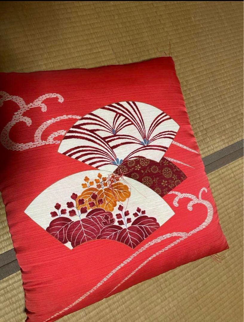 和風座布団 赤 扇子刺繍5こセット
