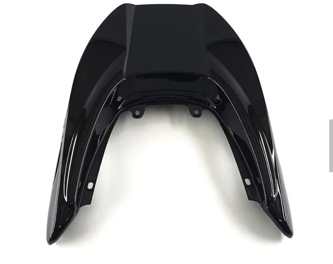 新品未使用品 マジェスティ 250 2/C SG03J リアスポイラー