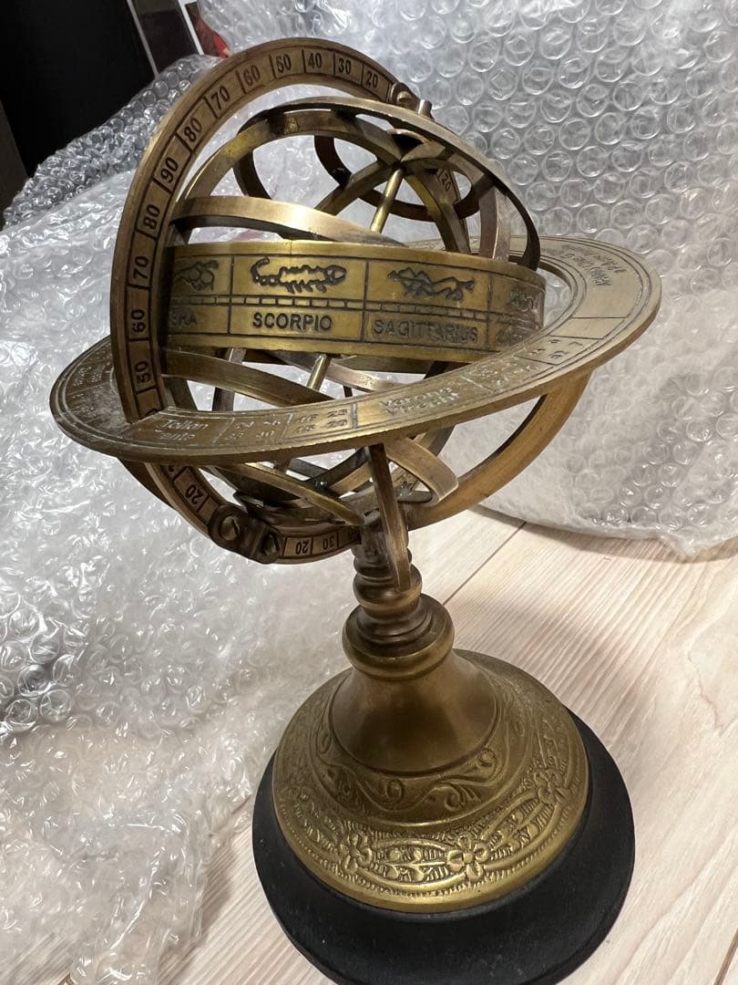 真鍮製 天球儀 アンティーク家具 真鍮製の回転式天球儀