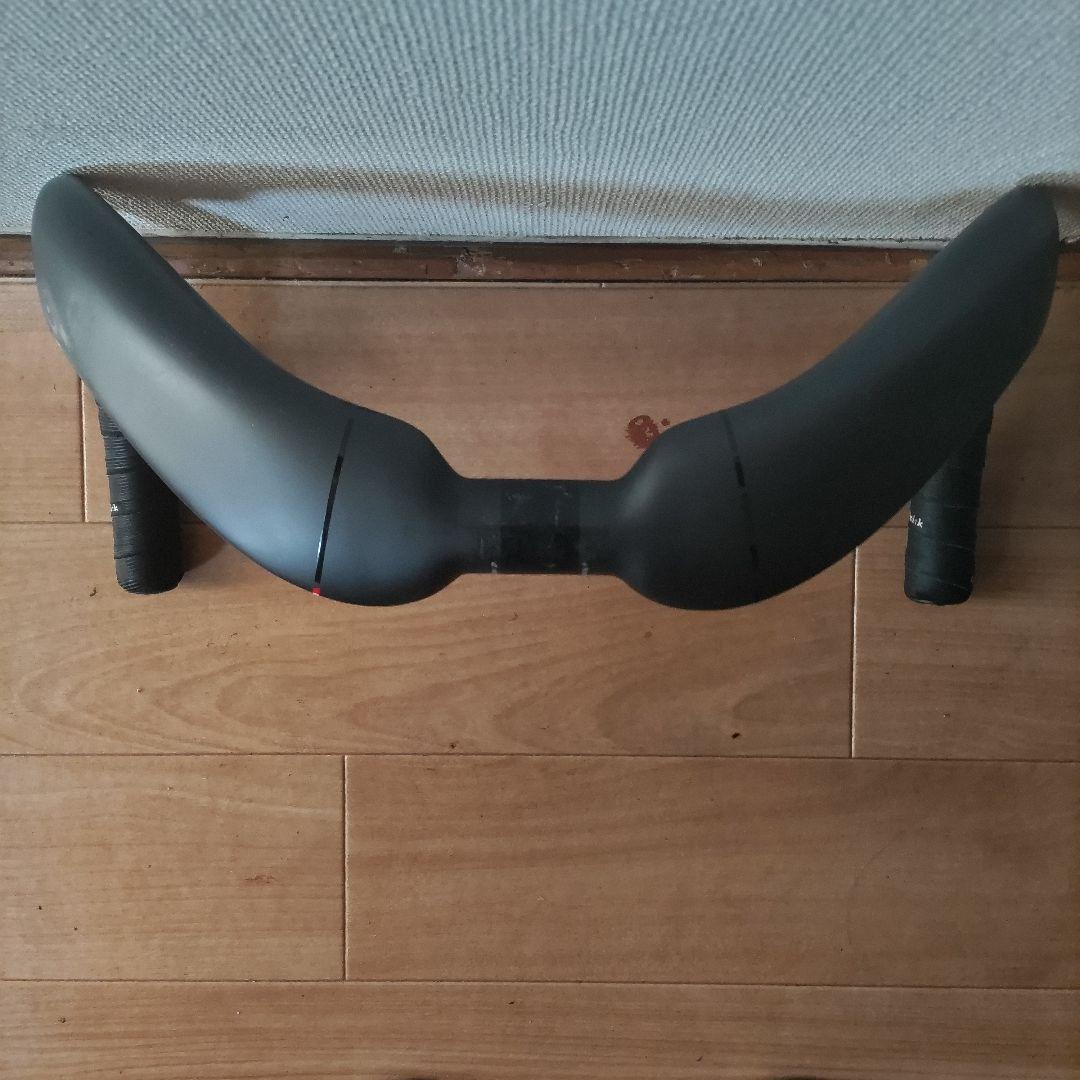 3Tスキャットカーボンハンドル バーテープ付き ブラック