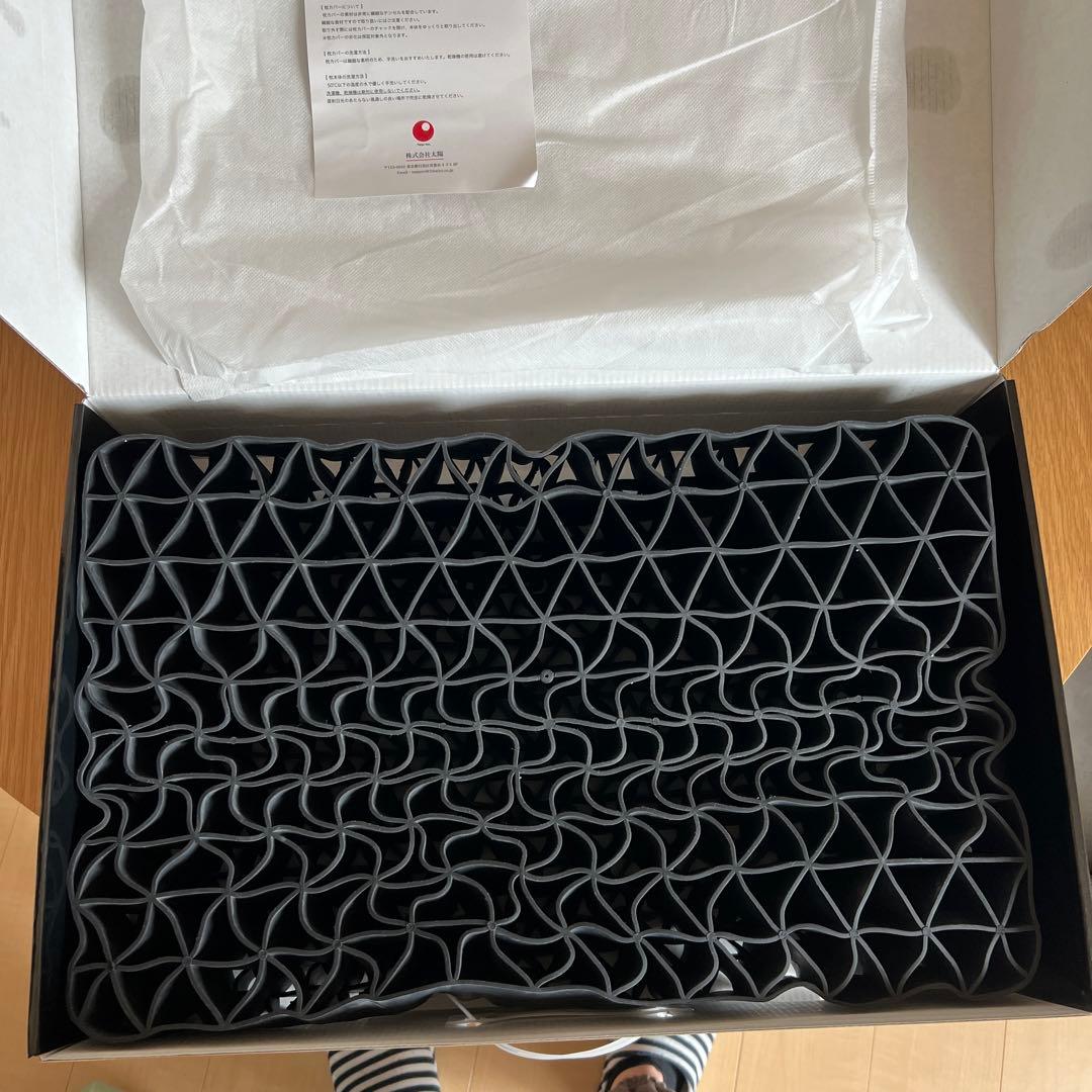 な*お様 美品　ヒツジのいらない枕　至極　カバー・保証書付き